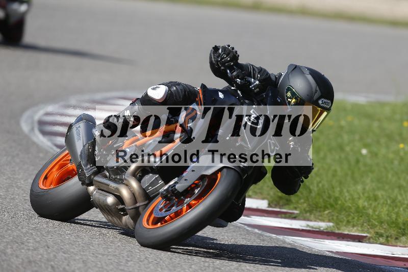 /55 20.09.2025 Speer Racing ADR/Gruppe rot/33